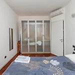 Porpora Apartment